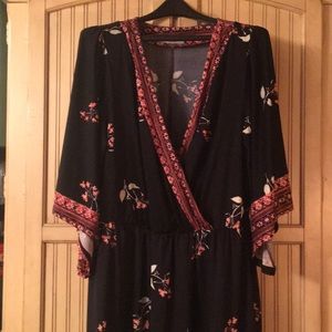 Black floral dress size 2X